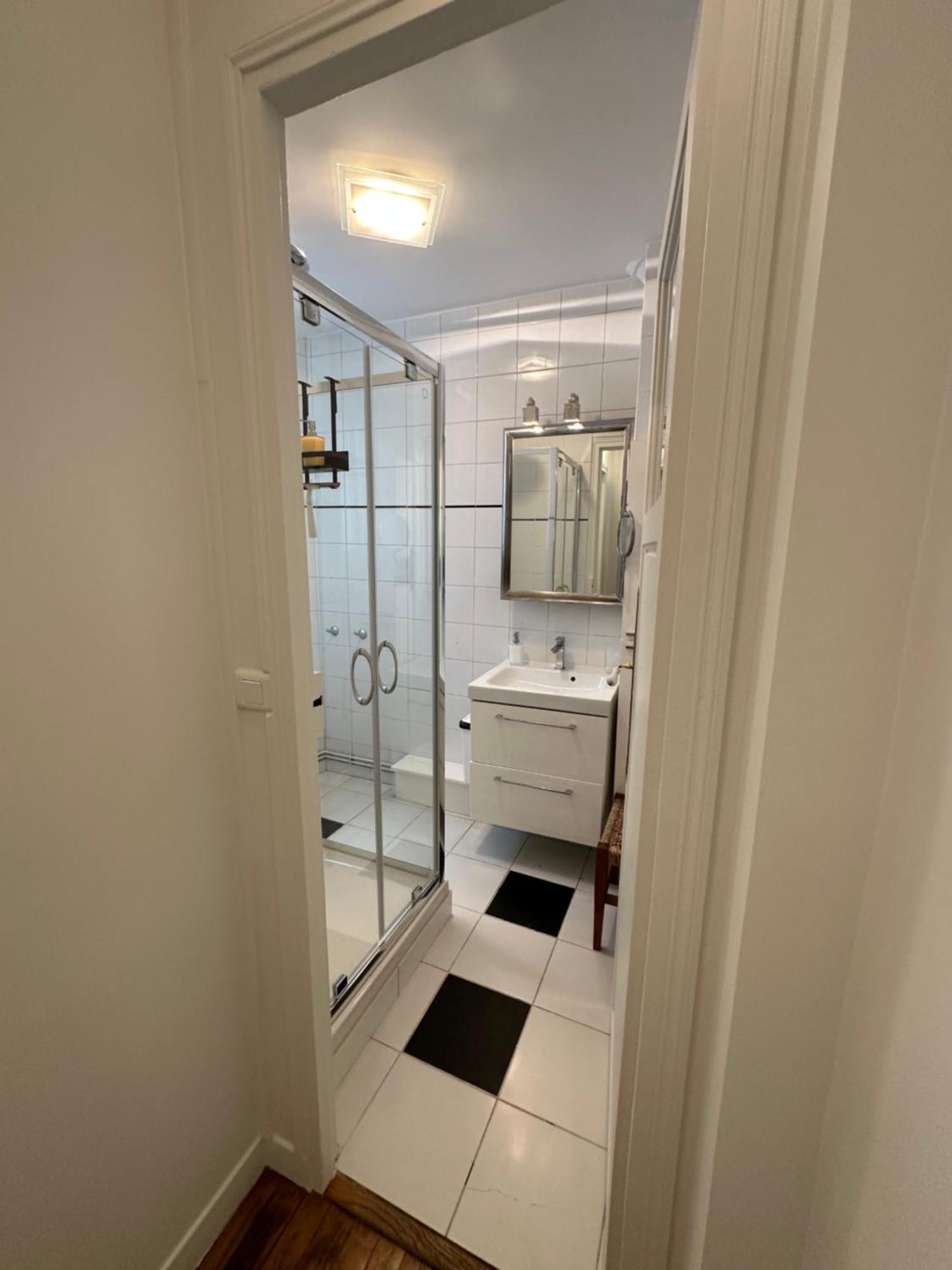 Appartement L.c. Grandtour Parijs